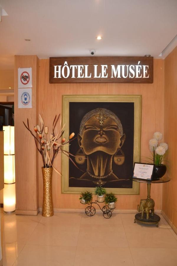 Le Musée 3*
